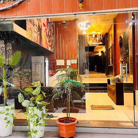 Pallav Guest House Ujjain Exterior foto