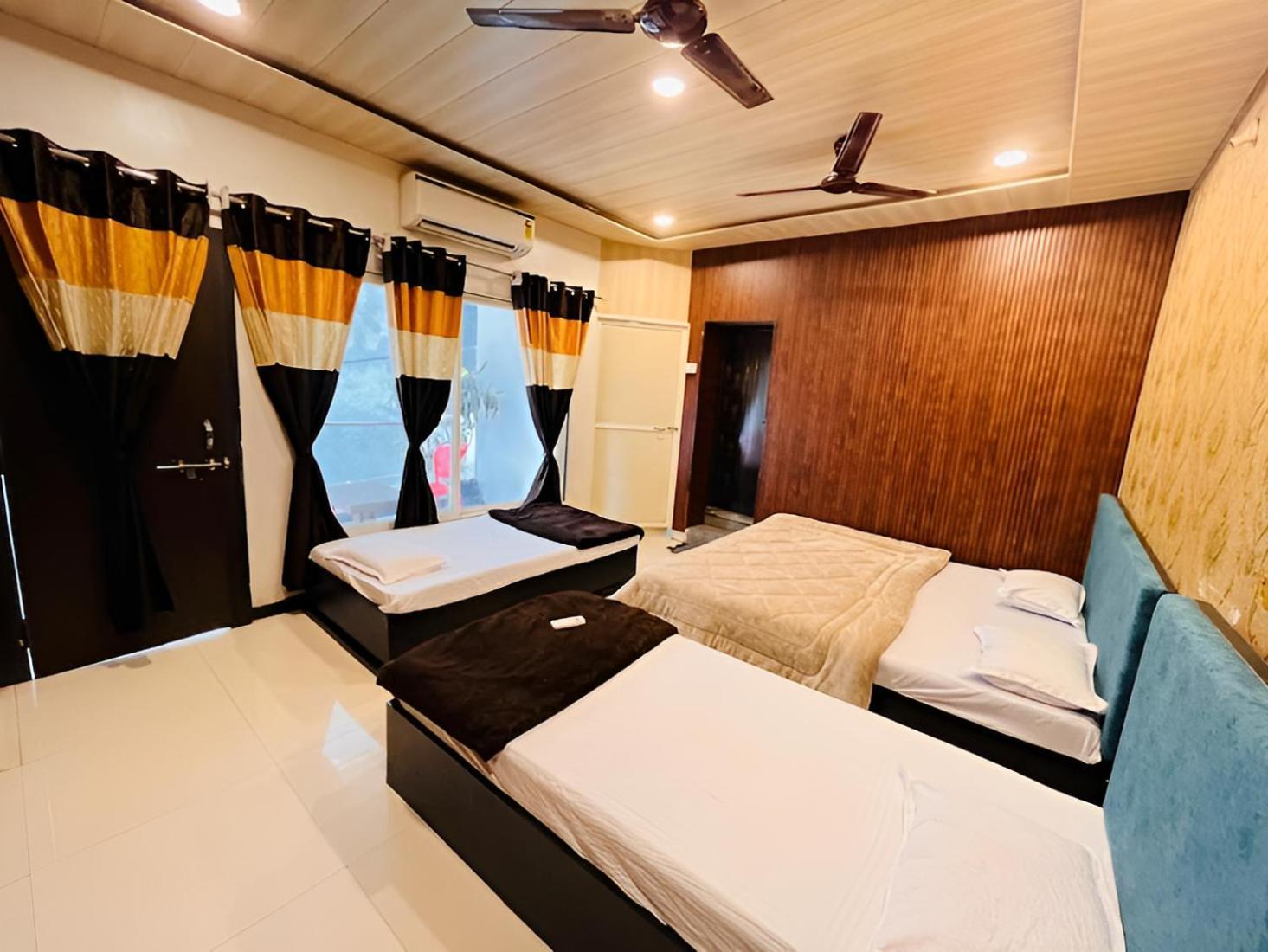 Pallav Guest House Ujjain Exterior foto